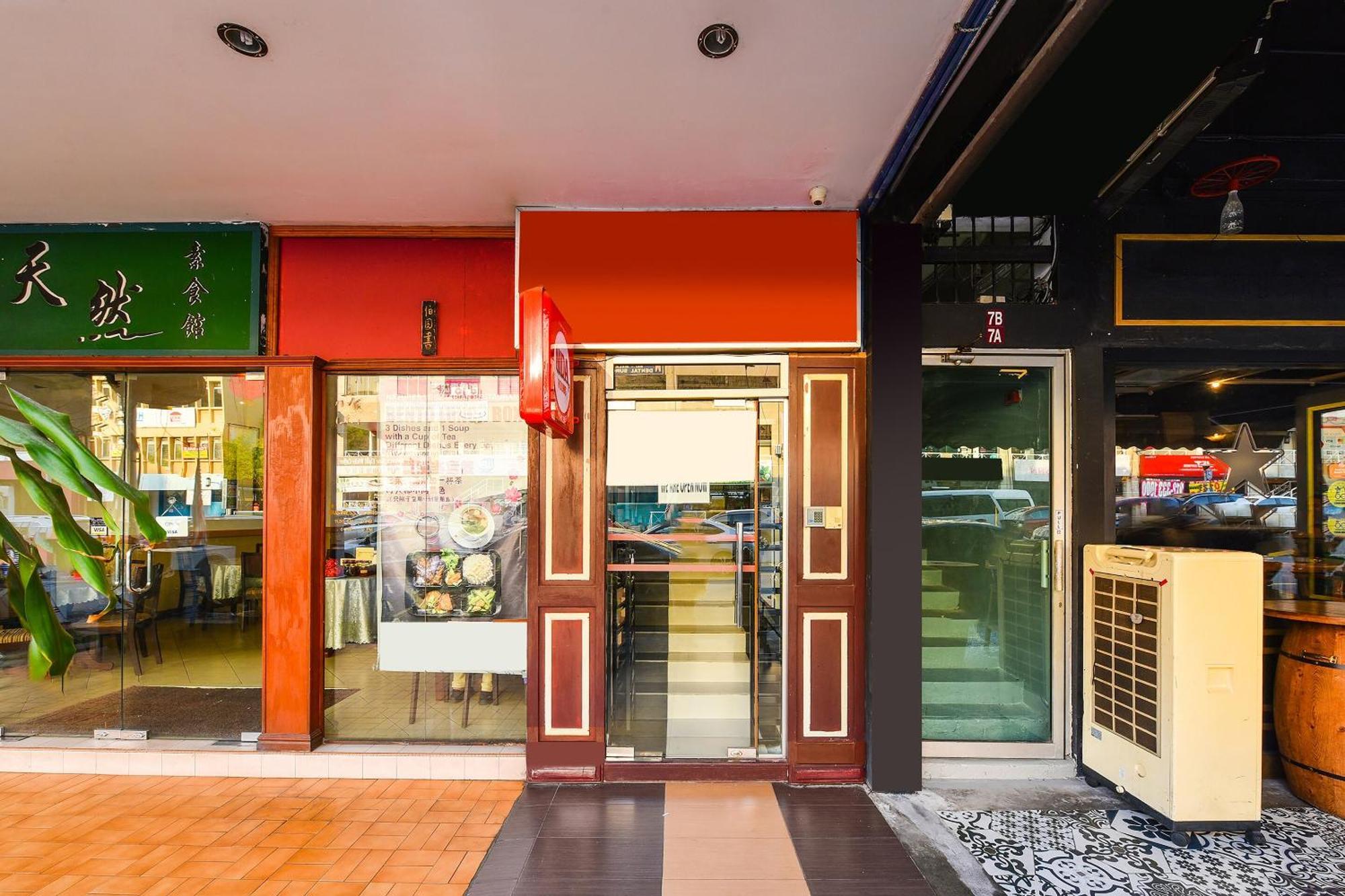 Super Oyo 90562 J Hotel Pj Petaling Jaya Exterior foto