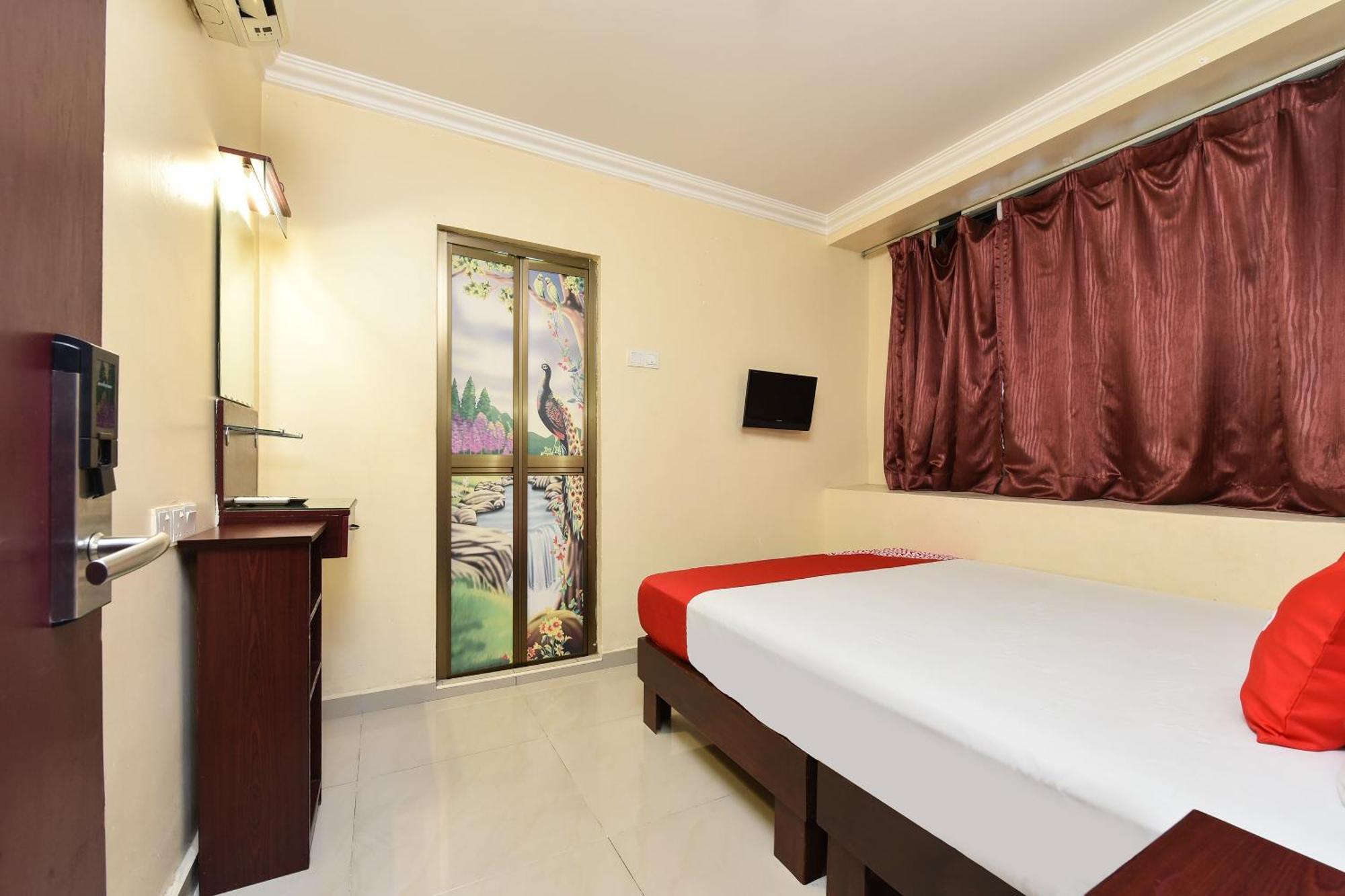 Super Oyo 90562 J Hotel Pj Petaling Jaya Exterior foto